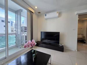 For Rent The Surawong By Chewathai Hup Soon 40.40 sq.m Fully furnished Near MRT Sam Yan Station