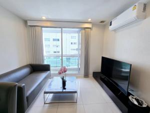 For Rent The Surawong By Chewathai Hup Soon 40.40 sq.m Fully furnished Near MRT Sam Yan Station ภาพที่ 2