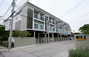 LV53132 ให้เช่า ทาวน์เฮ้าส์ ขนาด 3 ชั้น นลิน อเวนิว รามคำแหง NALIN AVENUE RAMKHUMHAENG ใกล้ ทางด่วนวงแหวนตะวันออก