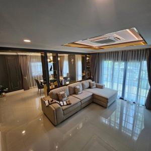 Centro Bangna luxury House Fully Furnished บ้านใหม่ พร้อมเข้าอยู่ 3นาทีถึง Mega Bangna  ภาพที่ 2