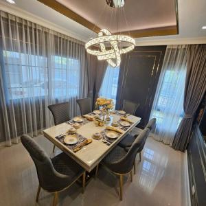 Centro Bangna luxury House Fully Furnished บ้านใหม่ พร้อมเข้าอยู่ 3นาทีถึง Mega Bangna  ภาพที่ 4