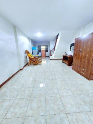 ให้เช่าทาวน์โฮม 2 ชั้น 21 ตร.วา.170 ตร.ม.รร.นานาชาติร่วมฤดี 2.6 กม.ทำเลดี 2นอน MRT ตลาดมีนบุรี 1กม. ภาพที่ 4