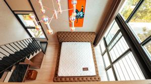 ให้เช่าบ้านเดี่ยวหรู 4ชั้นเนื้อที่ 85ตร.ว พื้นที่ใช้สอย 550ตร.ม มีลิฟท์ 5นอน 6น้ำ เฟอร์ครบ ถนนกรุงเทพกรีฑา ราคาเช่า 450,000 บ/ด  ภาพที่ 7