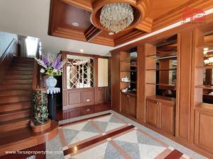 ให้เช่าบ้านคฤหาสน์ 2ชั้น สระว่ายน้ำ เนื้อที่ 200ตร.ว  5ห้องนอน 5ห้องน้ำ เฟอร์นิเจอร์ครบ ถนนเลียบทางด่วน ลาดพร้าว ราคาเช่า 200,000 บ/ด ภาพที่ 7