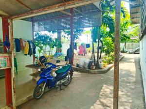 รถไฟฟ้า ตลาดมีนบุรี 1.5 กม. ให้เช่าด่วน อาคารพาณิชย์ 3ชั้น และ โกดัง รวม 1382ตรม.  บนพื้นที่ 1 ไร่ ย่านมีนบุรี  ภาพที่ 6
