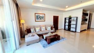 ให้เช่าห้องหรู Luxury ปิยะทิพย์ เพลส สุขุมวิท 39 ตกแต่งครบ พร้อมเข้าอยู่ ขนาด 289 ตรม 3ห้องนอน - ghd000585R ภาพที่ 3