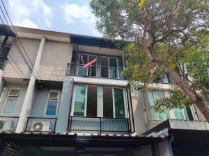 ให้เช่าทาวน์โฮม 3 ชั้น ม.อารียา เดลี่ เกษตร-นวมินทร์ เหมาะสำหรับพักอาศัย/ออฟฟิศ