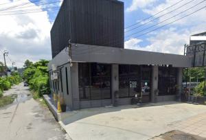 ติดถนนใหญ่ คลีนิค ร้านอาหาร MRTสัมมากร 1.5กม ให้เช่าอาคาร 100ตร.วา.265ตร.ม.ทำเลดี 6นอน 6น้ำ บางกะปิ 2.1 กม.