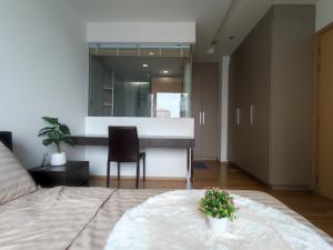Siri at Sukhumvit Private comfortable quiet 27th floor BTS Thonglor