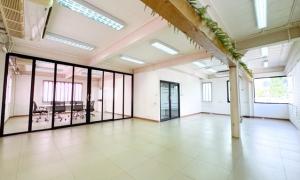 BTSบางจาก 900ม. ให้เช่าพื้นที่สำนักงาน ชั้น 2 110 ตร.ม. 100ตร.วา. เซาธ์อีสบางกอก 2.4 กม.2 แอร์ หาของกินสะดวก ตลาดบางจาก 1.4 กม. ถ.สุขุมวิท ภาพที่ 3
