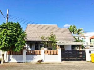 ดูโฮม บางบัวทอง ลำโพ ให้เช่าบ้านเดี่ยว 2 ชั้น 56ตรว. 165ตรม. ใหญ่มาก เฟอร์ครบ 3นอน 2น้ำ 1จอดรถ 2แอร์ หน้าถนนกว้าง 