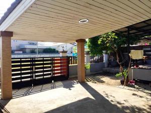 ดูโฮม บางบัวทอง ลำโพ ให้เช่าบ้านเดี่ยว 2 ชั้น 56ตรว. 165ตรม. ใหญ่มาก เฟอร์ครบ 3นอน 2น้ำ 1จอดรถ 2แอร์ หน้าถนนกว้าง  ภาพที่ 7