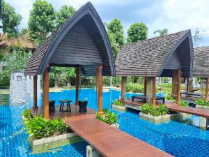 พระราม9 กรุงเทพกรีฑา ให้เช่าคฤหาสน์เดี่ยว Pool Villa 2 ชั้น 76ตร.วา. APL ลาดกระบัง 2กม. 256 ตร.ม. ม.นานาชาติแสตมฟอร์ด 7.6 กม.4 นอน 3 น้ำ  ภาพที่ 2