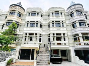 ARLมักกะสัน 570กม. ให้เช่าทาวน์เฺฮาส์หรู 4 ชั้น MRTเพชรบุรี 550ม. สุขุมวิท  534 ตร.ม.34ตร.วา.ใจกลาง.4 นอน เทอร์มินัล 21 1.2 กม.