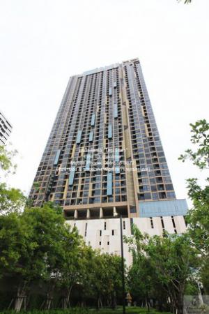 ให้เช่าคอนโดใหม่หรูพร้อมอยู่ โอกะ เฮ้าส์ สุขุมวิท 36 (Oka Haus Sukhumvit 36) ชั้น 36 32 ตร.ม. 1 น 1 น้ำ 1 จอดรถ, ราคา 22,000 บาท/เดือน