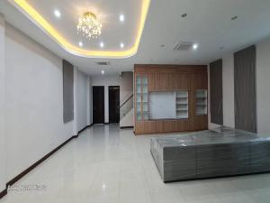 ให้เช่า Home office หรู 3 ชั้น 730 ตรม. ใจกลางสุขุมวิท สุขุมวิท71 ซอยปรีดีพนมยงค์26 ใกล้ทางด่วน ใกล้ BTS พระโขนง ภาพที่ 3