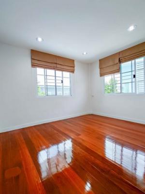 ให้เช่าบ้านเดี่ยว ปรับปรุงใหม่ทั้งหลัง 3 ห้องนอน, 2 ห้องน้ำ, 1 ห้องครัวใหญ่  ใกล้ มหาวิทยาลัยนิด้า ภาพที่ 2