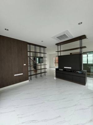 ให้เช่าบ้านเดี่ยว 2 ชั้น ม.แกรนดิโอ สาทร โครงการบ้านใหม่เอี่ยม ภาพที่ 2