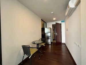 ให้เช่าคอนโด  BANGKOK FELIZ สาทร-ตากสิน  1 ห้องนอน 1 ห้องน้ำ ชั้น 4 ขนาด 31ตร.ม ระเบียงวิวสระว่ายน้ำ  ภาพที่ 7