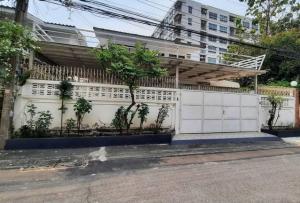 P760 ให้เช่า หมู่บ้านอยู่เจริญ 542 ซอยประชาราษฎร์บำเพ็ญ 24 ใกล้สนง.เขตห้วยขวาง เดินทางสะดวก เหมาะอยู่อาศัย ภาพที่ 5