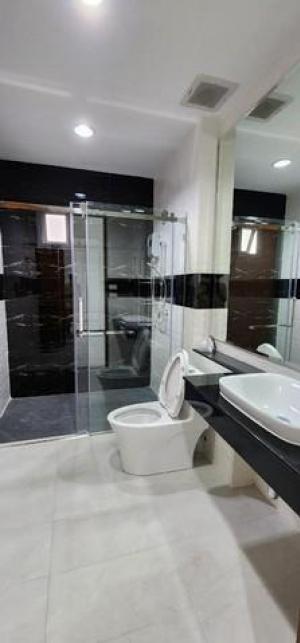 P756 ให้เช่า บ้าน โฮมออฟฟิศหรู 3 ชั้น 730 ตรม. ใจกลางสุขุมวิท สุขุมวิท71 ซอยปรีดีพนมยงค์ 26 ใกล้ทางด่วน ใกล้ BTS พระโขนง Home office ภาพที่ 3