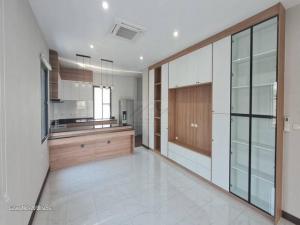 P756 ให้เช่า บ้าน โฮมออฟฟิศหรู 3 ชั้น 730 ตรม. ใจกลางสุขุมวิท สุขุมวิท71 ซอยปรีดีพนมยงค์ 26 ใกล้ทางด่วน ใกล้ BTS พระโขนง Home office ภาพที่ 8