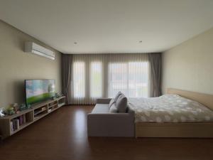 LV53194 ให้เช่า บ้านเดี่ยว เดอะ ซิตี้ รามอินทรา THE CITY RAMINDRA ใกล้ Fashion Island และ The Promanade ภาพที่ 2