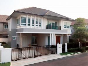 ให้เช่าบ้านเดี่ยว โครงการ แกรนด์ บางกอก บูเลอวาร์ด พระราม 9-ศรีนครินทร์   ย่านกรุงเทพกรีฑา ใกล้ทางพิเศษมอเตอร์เวย์ , กาญจนาภิเษก 