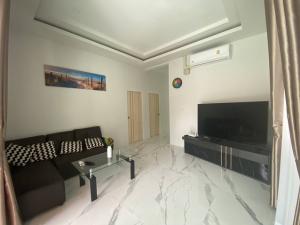 For Rent : Chalong, Private Pool Villa, 3 Bedrooms 3 Bathrooms ภาพที่ 4