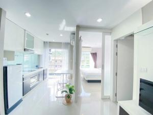 For Rent : Kathu, The Scene, 1 bedroom 1 bathroom, 7th flr. ภาพที่ 3