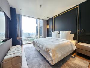 Five-Star Lifestyle by the River - 2BR at Four Seasons near BTS Saphan Taksin ภาพที่ 4