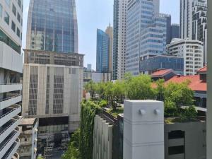 Edge Sukhumvit 23 comfortable clean quiet 6th floor BTS Asoke ภาพที่ 8