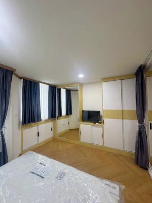 Supalai Place Sukhumvit 39 quiet safe private 8th floor BTS Phrom Phong ภาพที่ 2