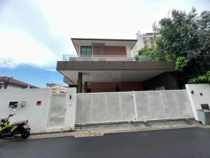 ให้เช่า Pool Villa 3 ชั้น 7 ห้องนอน ซอยอินทามระ 29 ห้วยขวาง สุทธิสาร พร้อมสระว่ายน้ำ ใกล้ BTS อารีย์, BTS สะพานควาย