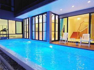 ให้เช่า Pool Villa 3 ชั้น 7 ห้องนอน ซอยอินทามระ 29 ห้วยขวาง สุทธิสาร พร้อมสระว่ายน้ำ ใกล้ BTS อารีย์, BTS สะพานควาย ภาพที่ 8