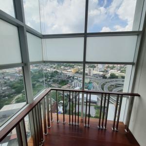 รหัสC6777 ให้เช่าคอนโด Penthouse Duplex  2ชั้น เดอะโฟร์วิงส์ เรสซิเดนซ์ ศรีนครินทร์ 3 ห้องนอน ภาพที่ 4