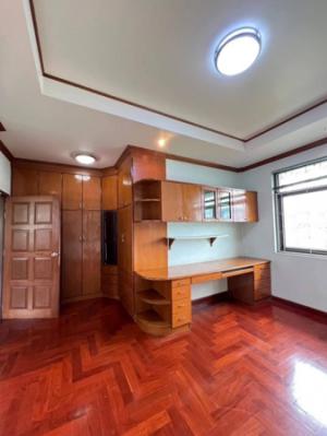บ้านให้เช่า3ชั้น 111วา 800ตารางเมตร 6นอน 6น้ำ แอร์เฟอร์ ครบ ถนนลาดพร้าวใกล้รถไฟฟ้า ภาพที่ 7