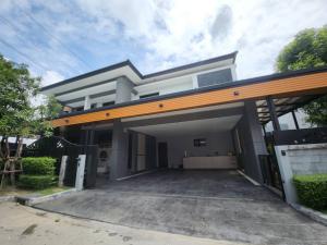 ให้เช่าบ้านเดี่ยวหรู 2ชั้นเนื้อที่ 200ตร.ว พื้นที่ใช้สอย 375ตร.ม 5ห้องนอน 6ห้องน้ำ เฟอร์ครบ ถนนบางนาตราด ห้างเมกะ ราคาเช่า 380,000 บ/ด