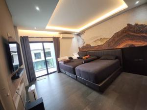 ให้เช่าบ้านเดี่ยวหรู 2ชั้นเนื้อที่ 200ตร.ว พื้นที่ใช้สอย 375ตร.ม 5ห้องนอน 6ห้องน้ำ เฟอร์ครบ ถนนบางนาตราด ห้างเมกะ ราคาเช่า 380,000 บ/ด ภาพที่ 6