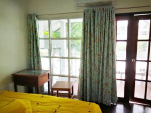 ดอนเมือง! ให้เช่า บ้านเดี่ยวใหญ่มาก 200 ตรว. 2ชั้น 5นอน 2น้ำ 2คัน 300 ตรม. ภาพที่ 2
