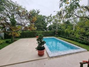 ให้เช่าบ้านเดี่ยว2ชั้นพร้อมสระว่ายน้ำ fully furnished ย่านพัฒนาการ อ่อนนุช  ภาพที่ 2