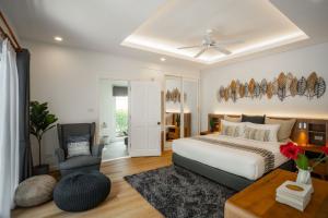 PDR002 For Rent : Rawai, Luxury Private Pool Villa, 2 bedrooms 2 Bathrooms, Pool view. ภาพที่ 3