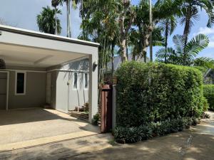 PR050 For Rent : Thalang, Luxury Private Pool Villa, 4 bedrooms 4 Bathrooms, Garden view. ภาพที่ 7