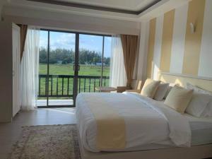 PR046 For Rent : Bangtao Private Pool Villa, 3 bedrooms 4 Bathrooms, Pool view. ภาพที่ 3
