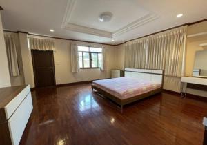 ให้เช่า บ้านเดี่ยว 4 ชั้น ซอยสุขุมวิท 4 นานาใต้ 5 ห้องนอน 3 ที่จอดรถ ใกล้รถไฟฟ้า BTS สถานีนานา ภาพที่ 4