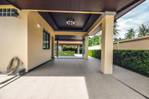 PR035 For Rent : Rawai Private Pool Villa, 2 bedrooms 3 Bathrooms, Pool view. ภาพที่ 3