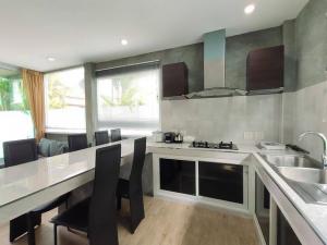 PR020 For Rent : Rawai Private Pool Villa, 3 bedrooms 3 bathrooms, 180 SQ.M. ภาพที่ 5