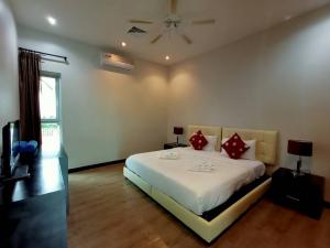 PR016 For Rent : KohKaew, Private Pool Villa, 3 Bedrooms 3 Bathrooms. ภาพที่ 4