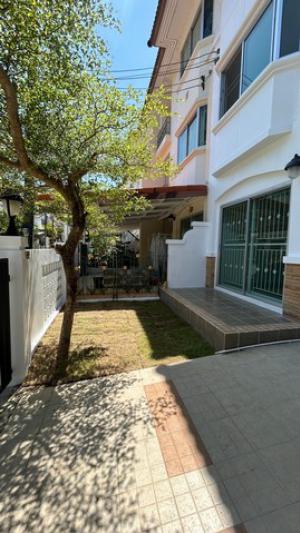 For Rent : Ratsada, 3-Story Townhouse, 3 Bedrooms 3 Bathrooms ภาพที่ 2