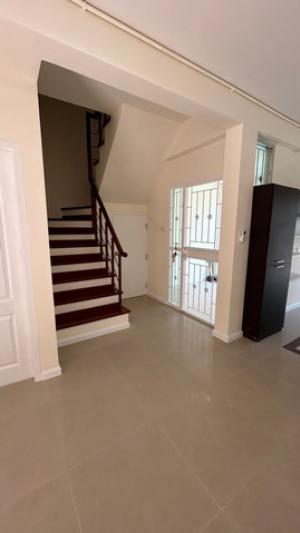 For Rent : Ratsada, 3-Story Townhouse, 3 Bedrooms 3 Bathrooms ภาพที่ 4